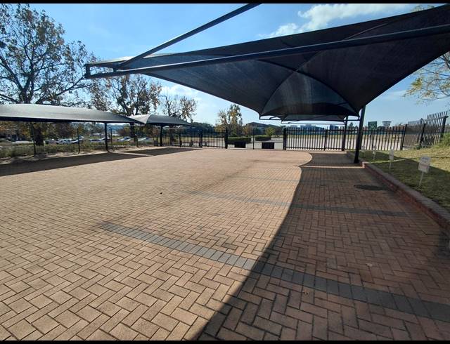 344M² OFFICE TO LET IN HALFWAY HOUSE